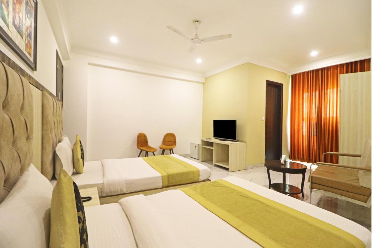 Hotel Almora Near Delhi Airport Nové Dillí Exteriér fotografie