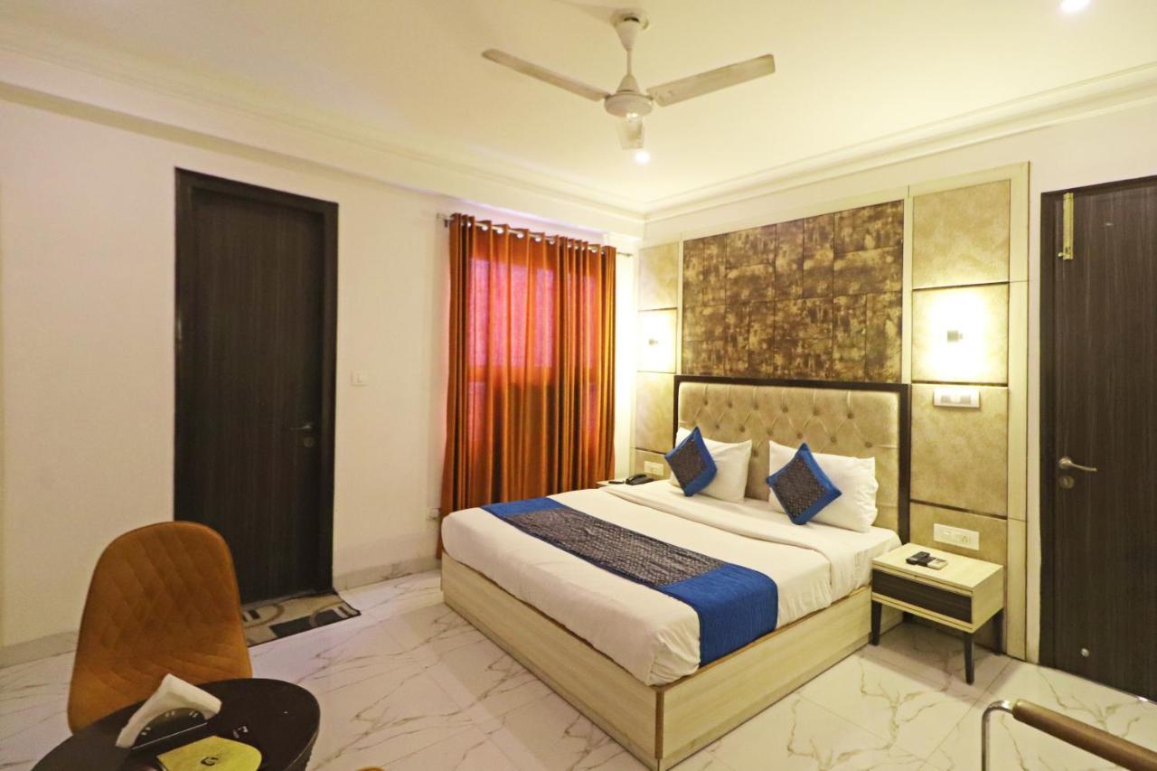 Hotel Almora Near Delhi Airport Nové Dillí Exteriér fotografie