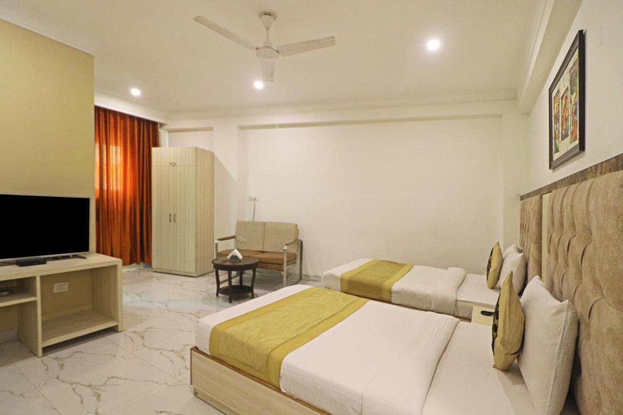 Hotel Almora Near Delhi Airport Nové Dillí Exteriér fotografie
