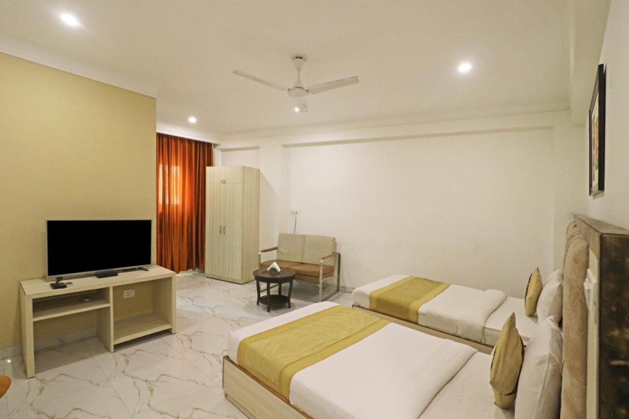 Hotel Almora Near Delhi Airport Nové Dillí Exteriér fotografie