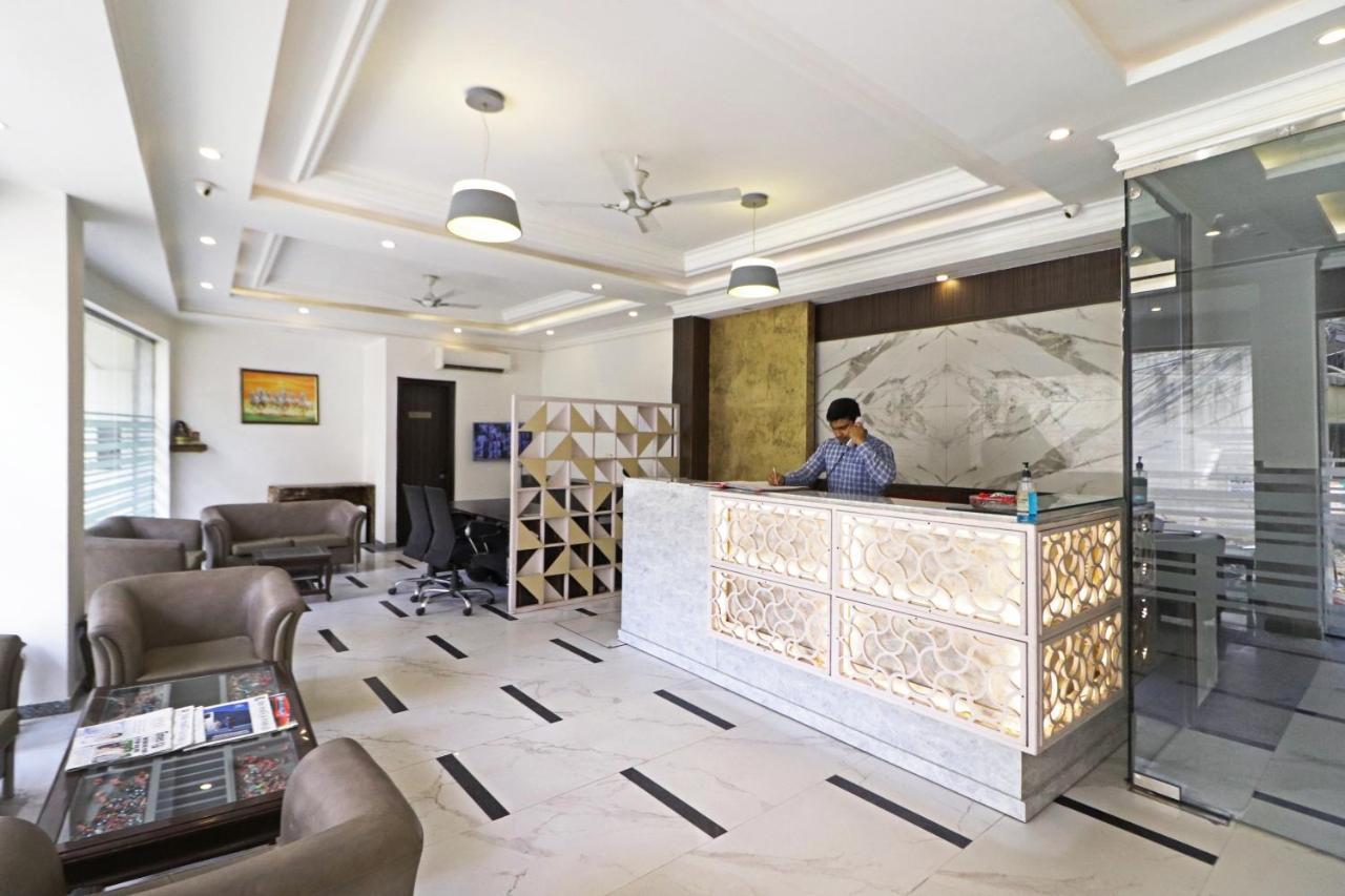 Hotel Almora Near Delhi Airport Nové Dillí Exteriér fotografie